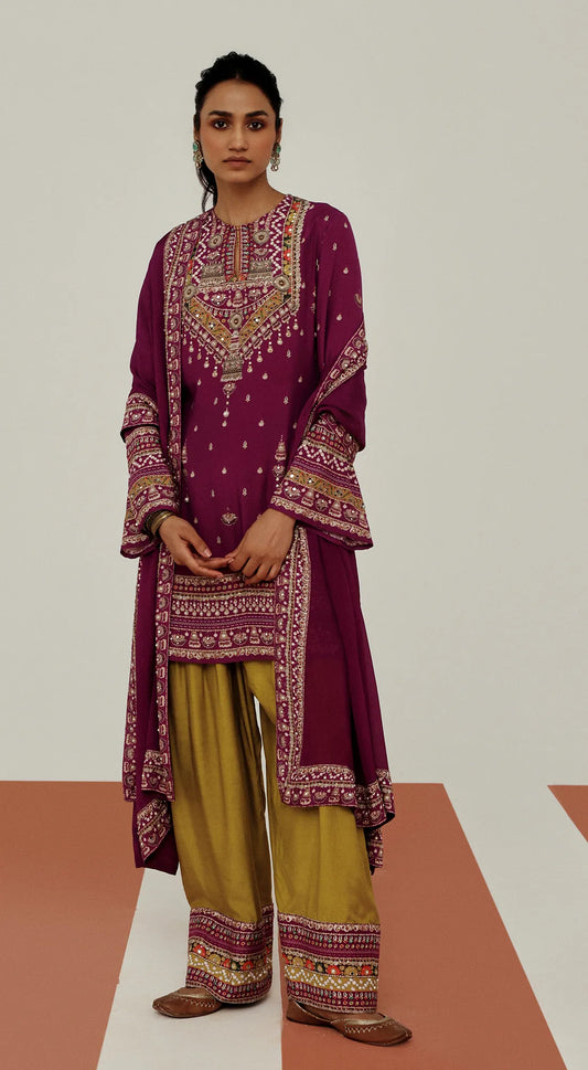 THE ARCHIVAL PLUM SUIT SET