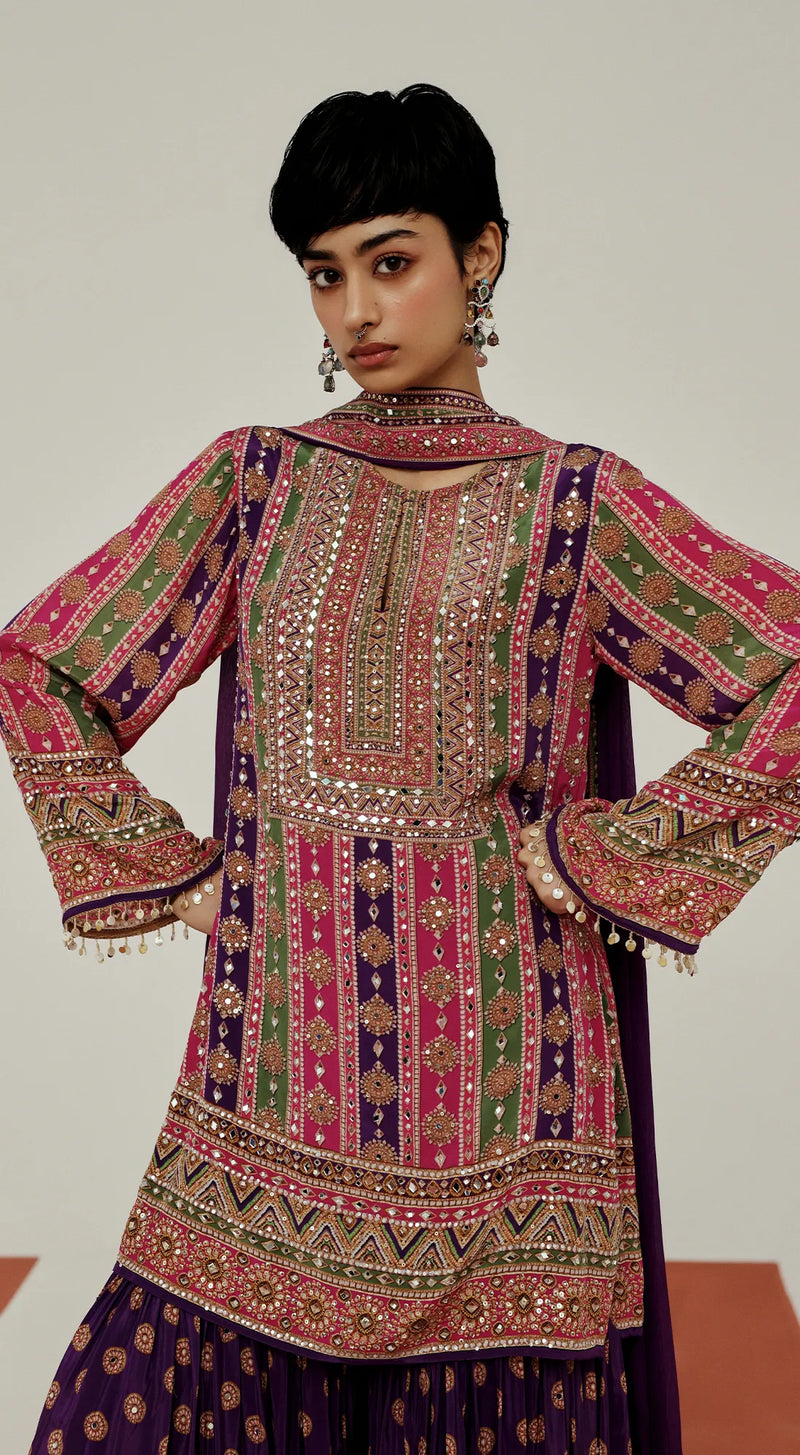 THE STRUCTURED MOSAIC SHARARA SET